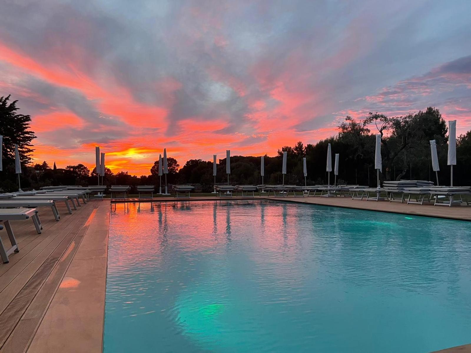 Hotel Castel Miramonti เซลวา ดิ ฟาซาโน ภายนอก รูปภาพ
